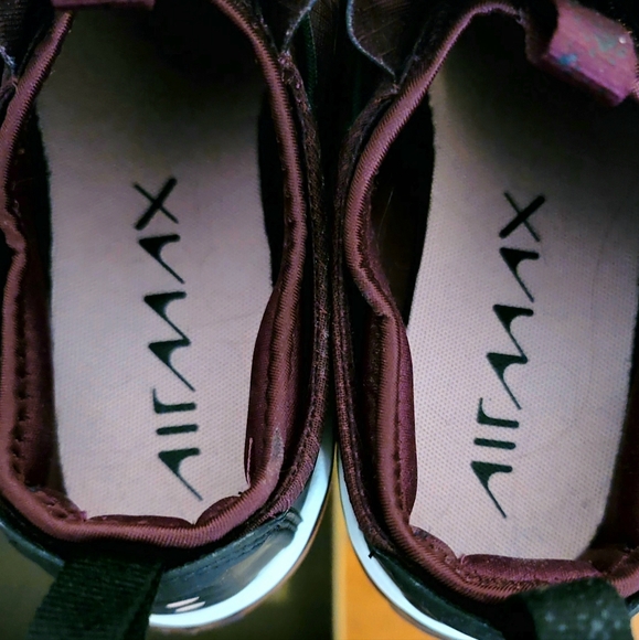 Women's Nike Air Max Dia Winter - Picture 3 of 6